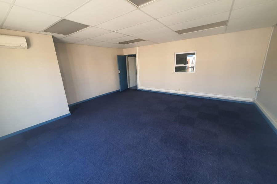To Let commercial Property for Rent in Fairview Eastern Cape